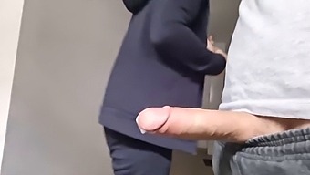 A Collection Of Intense Public Cumshots In Summer