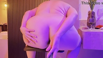 I Enjoy Getting My Rear Thoroughly Stretched!! I Inserted A Massive Vegetable Inside It