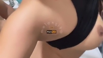 Mısırlı Güzellik Chloe Foxy, Sıcak Bir Duş Seks Sahnesinde Vahşileşiyor